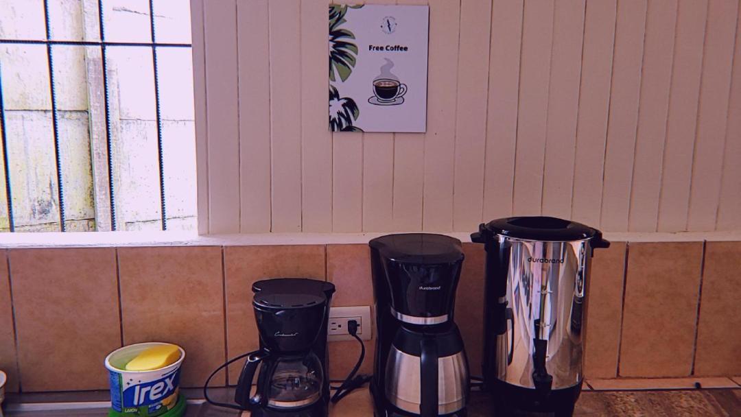 Alpha Arenal Hostel La Fortuna 外观 照片