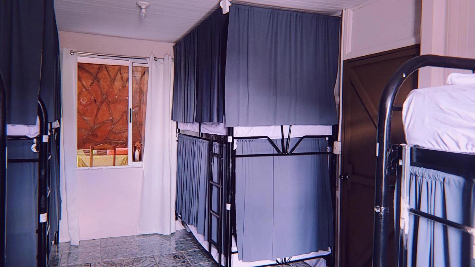 Alpha Arenal Hostel La Fortuna 外观 照片