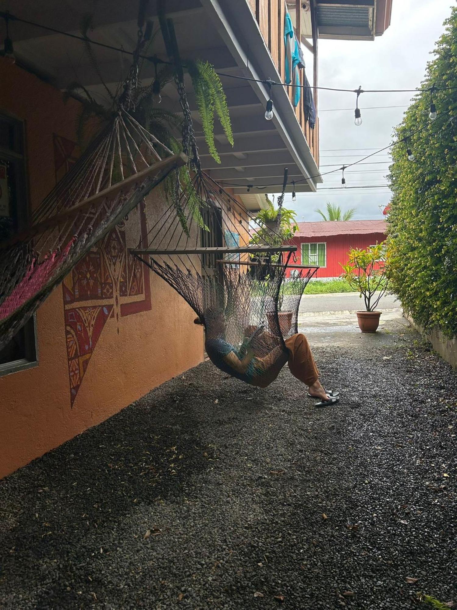 Alpha Arenal Hostel La Fortuna 外观 照片