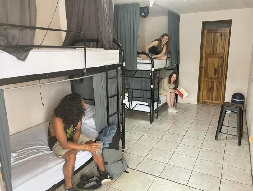 Alpha Arenal Hostel La Fortuna 外观 照片